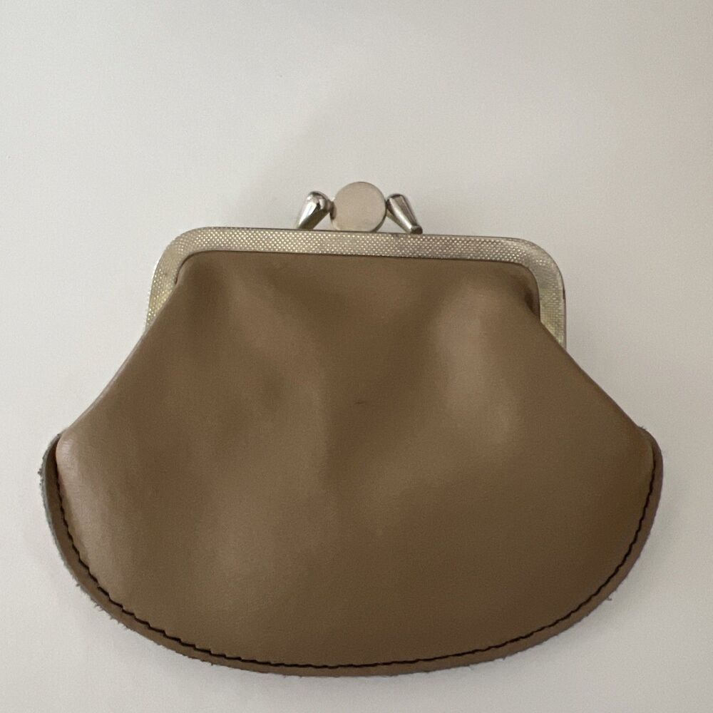 Vintage Genuine Cowhide Two Compartment Kiss Latch Change Purse